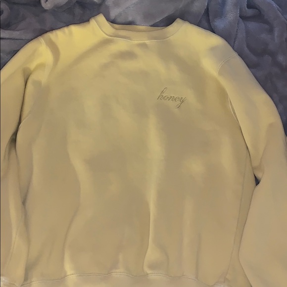 Brandy Melville Sweaters - Brandy Melville  sweater